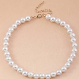 Round Imitation/Artificial Jewellery Chokers Necklace at Rs.190